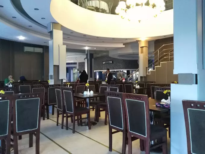 رستوران هتل آرامیس کیش